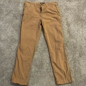 American Eagle Outfitters Khaki Pants-Size 32x32